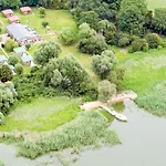 Ferienhaus Am Achterwasser In Luetow *
